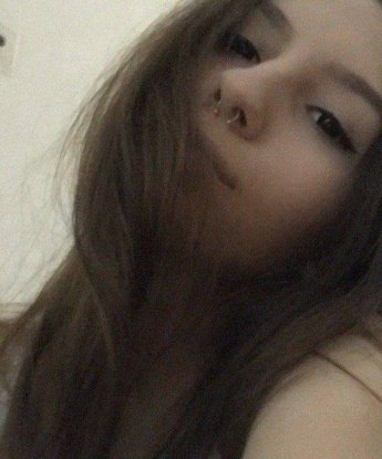 Я живу в Москве и готова предложить тебе неповторимый опыт, который ты будешь помнить надолго. У меня широкий спектр услуг: от классического секса и эротического массажа до ролевых игр и фетишей. Эмоции и удовольствие – это мой главный приоритет. Мои клиенты всегда остаются довольными, о чем свидетельствуют положительные отзывы. Мое фото доказывает, что я красива и сексуальна. Если ты ищешь незабываемые моменты, то не упусти возможность познакомиться со мной. Жду тебя, чтобы воплотить в жизнь все твои фантазии. 10487, 26 лет